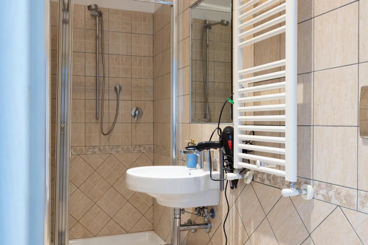 San Pietro 5 Stelle Prestigious Rooms โรม ภายนอก รูปภาพ